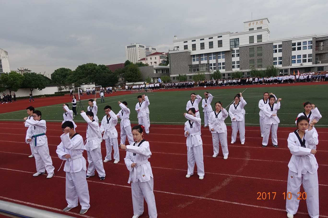 高三6.JPG