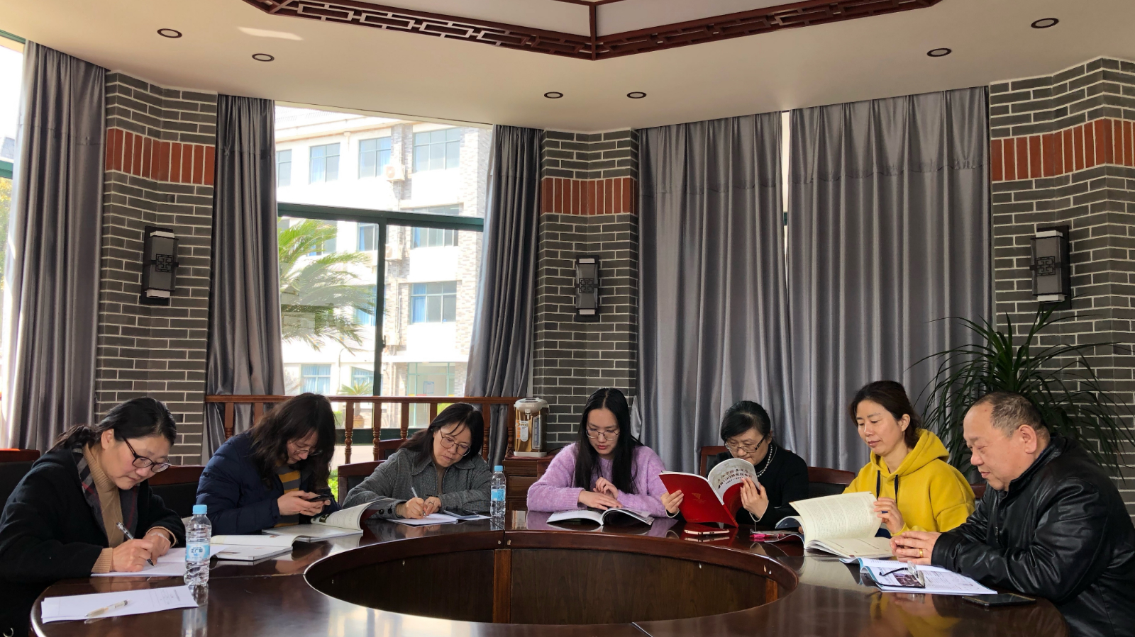 语文教研_20210325144622.jpg
