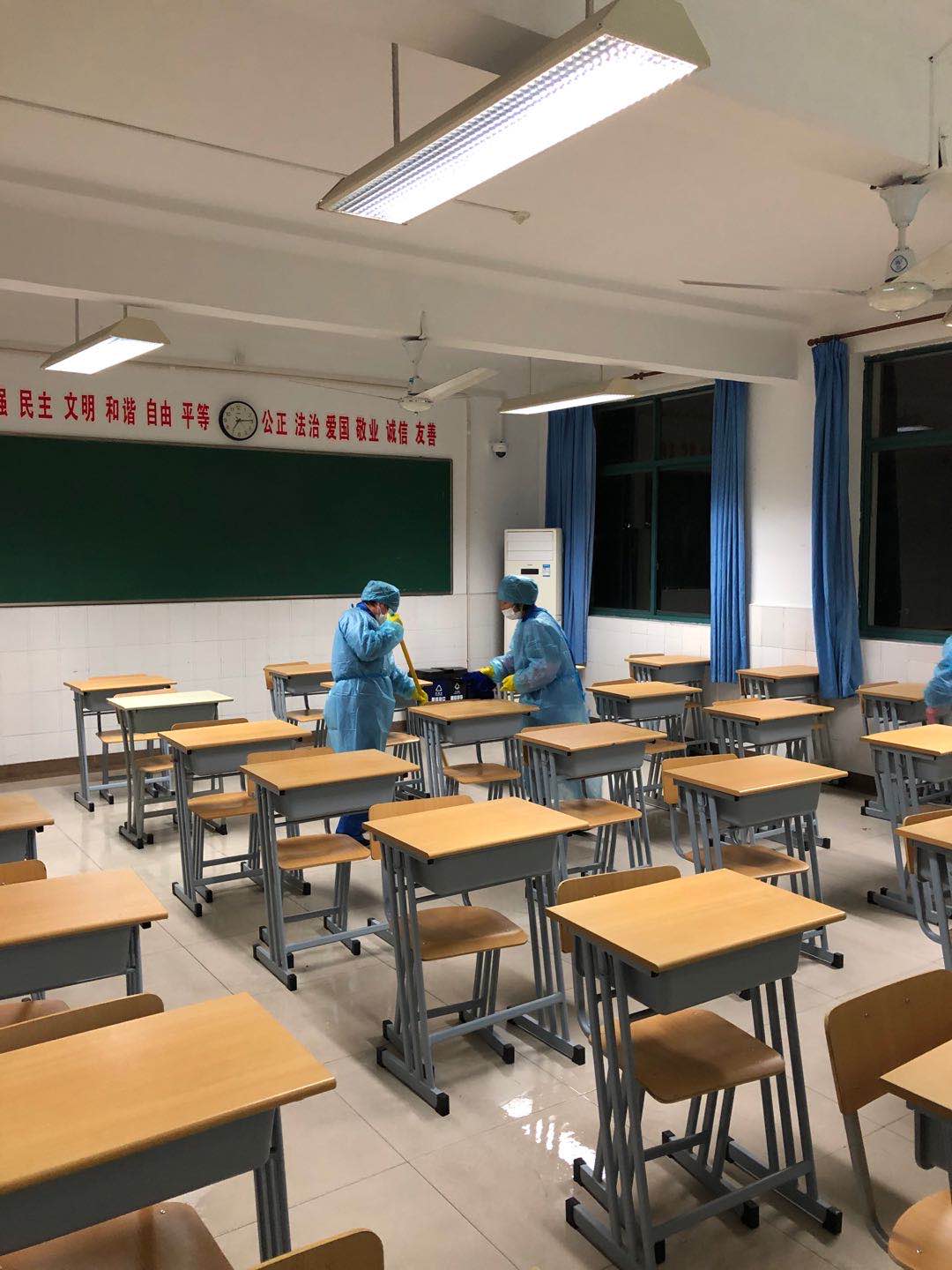 教室消毒 (2).jpg
